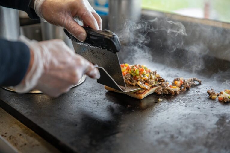 How Hot Does a Blackstone Griddle Get
